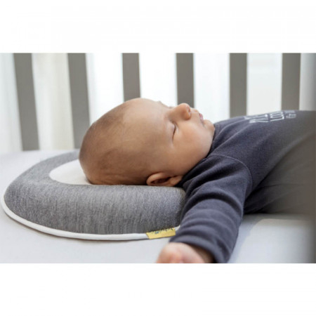 Protector de cabeza Lovenest Plus Fresh de Babymoov. Perfecto para proteger la cabeza de tu bebé mientras está tumbado.