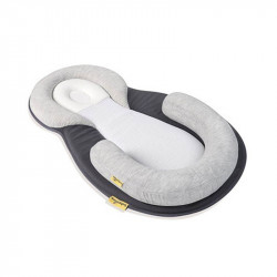 Soporte anatómico para dormir cosydream de Babymoov en el color smokey.