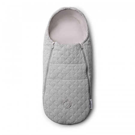 saco para silla recién nacido de Bugaboo en el color light grey melange