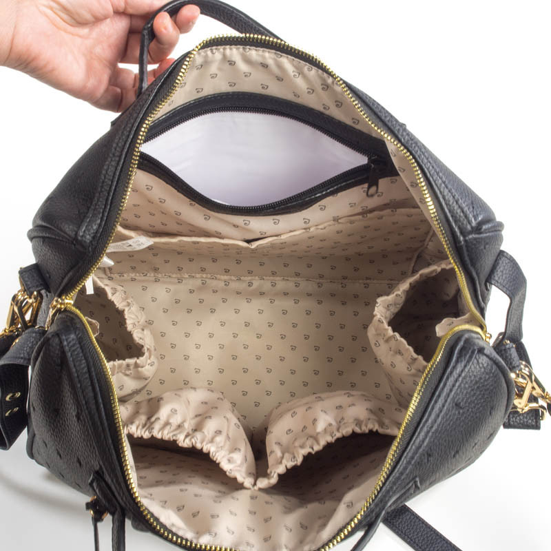 Bolso de paseo London de Pasito a Pasito, tiene un bolsillo interior plastificado para la ropa mojada.