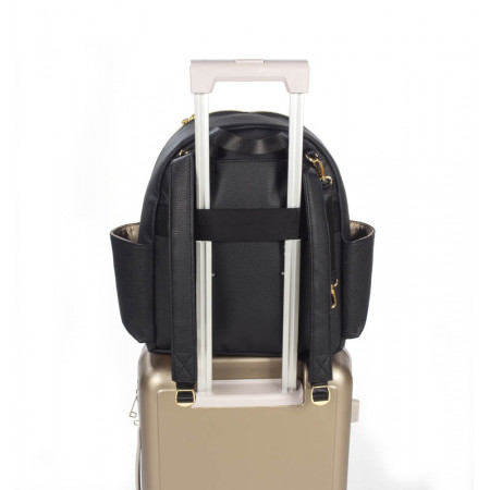 Mochila London de Pasito a Pasito, incorpora una cinta para transportarla con tu equipaje.