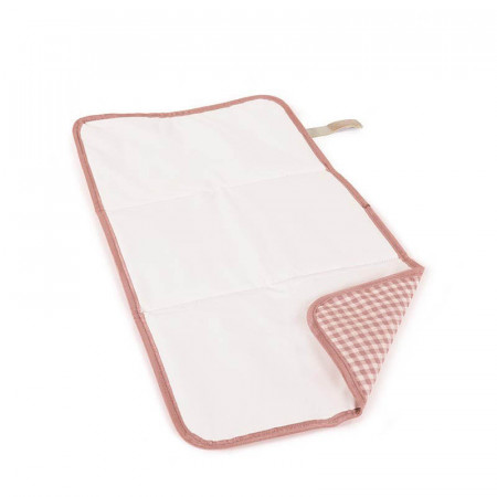 Cambiador de la colección I love vichy de Walking Mum cuenta con un forro interior acolchado e impermeable, fácil de limpiar.