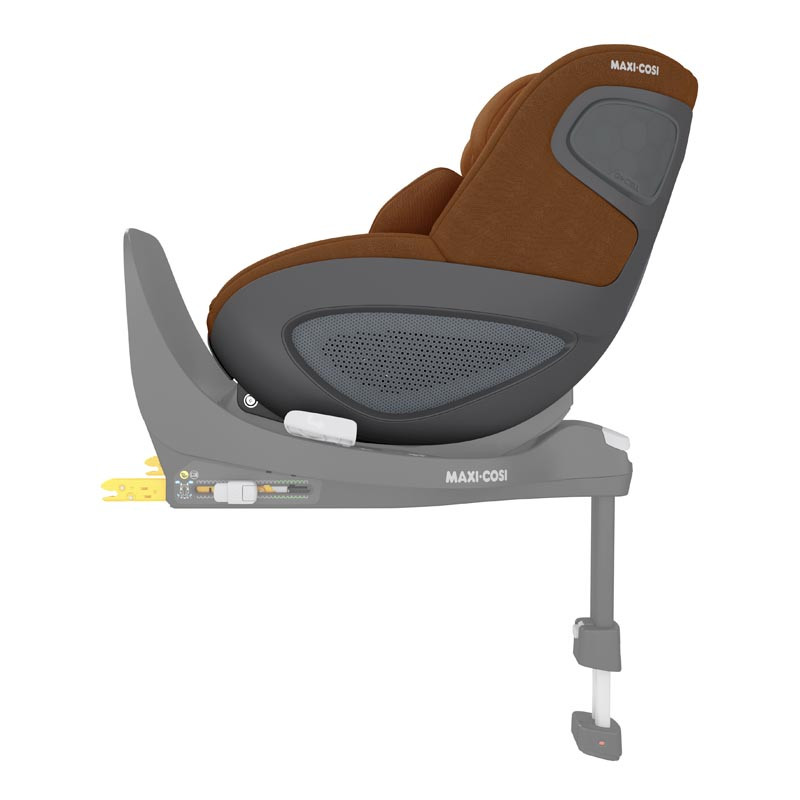 silla de coche pearl 360 de maxi cosi en el color authentic cognac