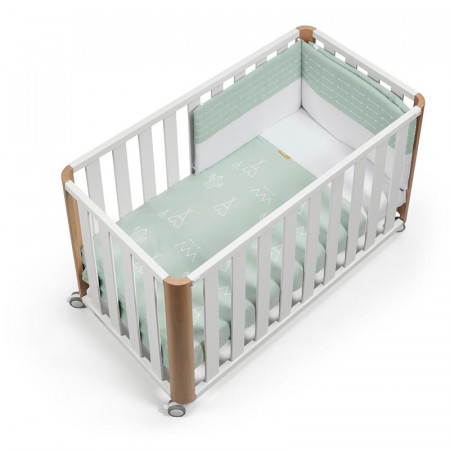 cuna colecho doco sleeping de cotinfant en blanco natural con textil tipi verde