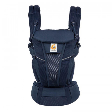 mochila de porteo omni breeze de ergobaby en el color azul noche