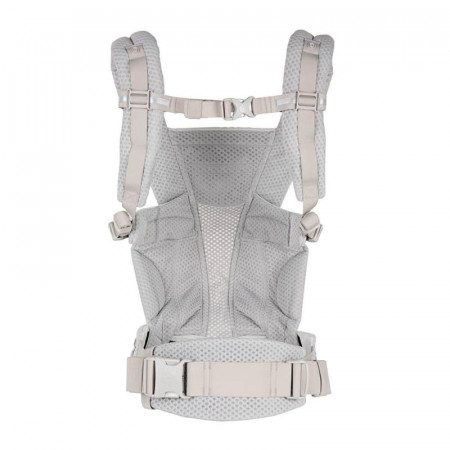 mochila de porteo omni breeze de ergobaby en el color gris perla