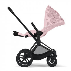 silla de paseo priam de la colección simply flowers de cybex en el color pale blush 2