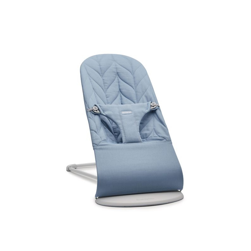 hamaca bliss de babybjorn en color petals azul.