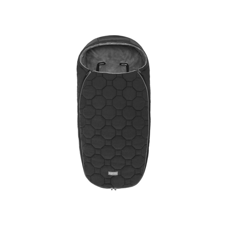Saco silla de invierno Inglesina para bebés recién nacidos en color vulcan black.