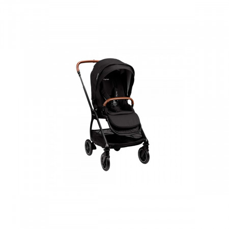 Duo cochecito Triv de Nuna, silla de paseo en color caviar.