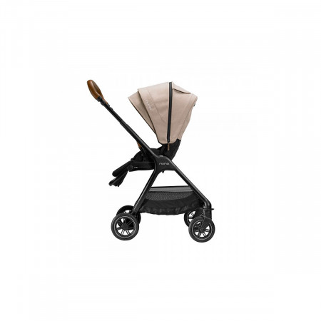 Duo cochecito Triv de Nuna, asiento reversible.