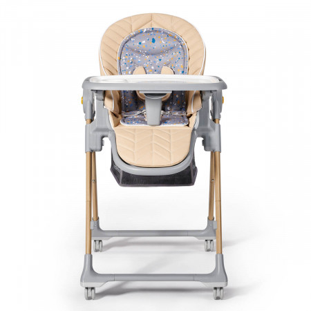 Trona y hamaca Lastree 2 en 1 de Kinderkraft, con asiento amplio y suave con un inserto y cinturones de 5 puntos.