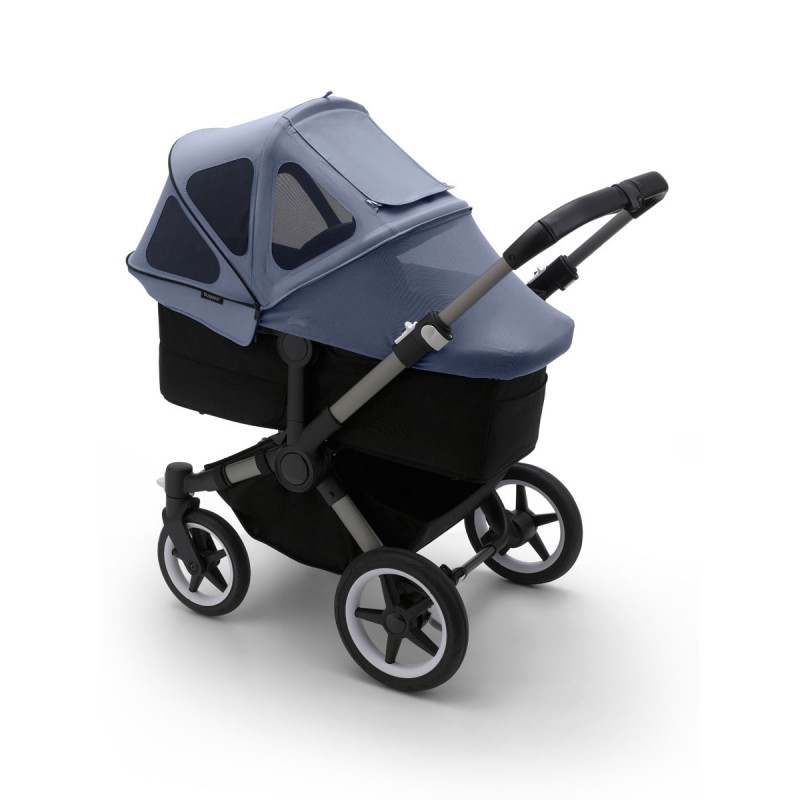 Capota ventilada 2022 Donkey Bugaboo,  mosquitera integrada que se adapta al capazo y a la silla de paseo.