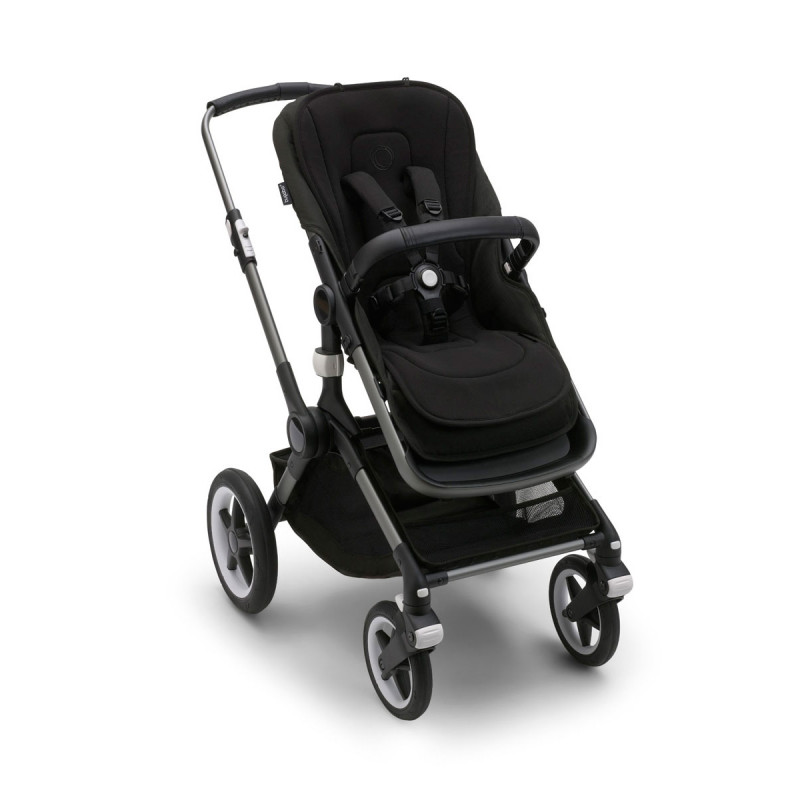 Colchoneta integral 2022 de Bugaboo, tejido súper suave con efecto Cooldry.