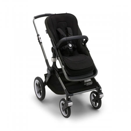 Colchoneta integral 2022 de Bugaboo, tejido súper suave con efecto Cooldry.