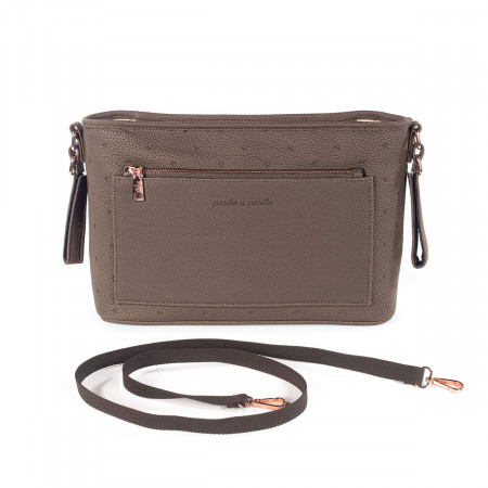 Bolso organizador London de pasito a pasito, incluye una asa larga para llevarlo como bolso.
