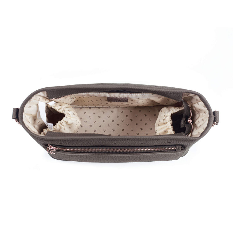 Bolso organizador London de pasito a pasito, interior vista desde arriba.