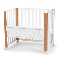 Minicuna Koya 4 en 1 de Kinderkraft, multifuncional, se convierte en cuna de colecho.