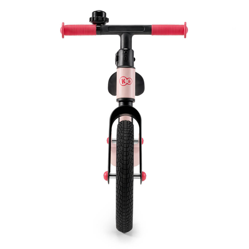 Kinderkraft goswift bicicleta de equilibrio es fina y, gracias a su peso, se transporta sin problemas.