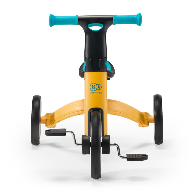 Triciclo 4TRIKE 3 en 1 de Kinderkraft, acompaña a tu hijo durante sus paseos, sea una carretera mojada o por el bosque.
