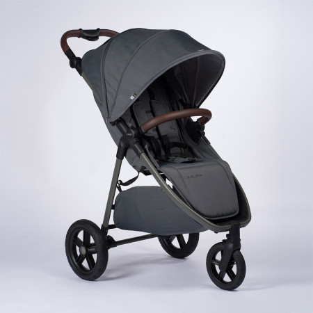 Silla de paseo M3x de Mast Swiss Design en color volcanic ash.
