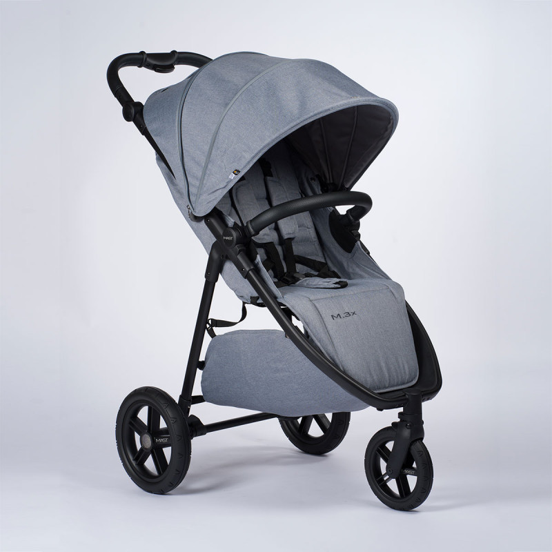 Silla de paseo M3x de Mast Swiss Design en color glacier lake.