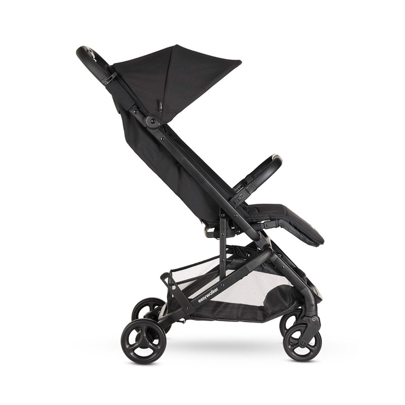 Silla de paseo Miley 2 de Easywalker en color shadow black. Vista lateral.