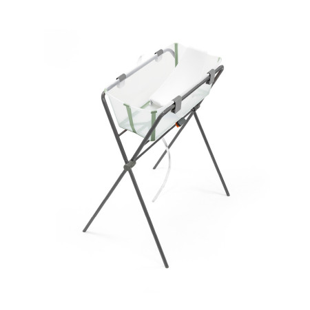 Fácil de instalar la bañera FLEXI BATH de STOKKE.