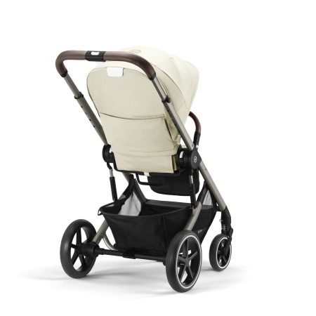 Silla de paseo Cybex Balios S Lux 2023, manillar ajustable en altura y cesta espaciosa (hasta 10 kg de carga).