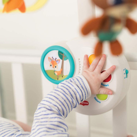 Classic mobile de Tiny love, se convierte en una caja de música independiente para seguir a tu hijo mientras crece.