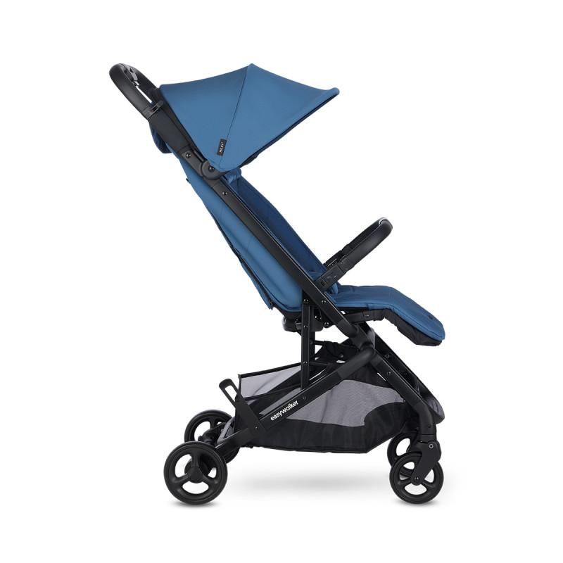 Silla de paseo Miley 2 de Easywalker en color galaxy blue. Vista lateral.