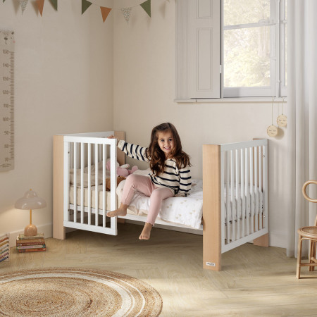 Micuna Convertbaby convertible Blanco / Cera natural