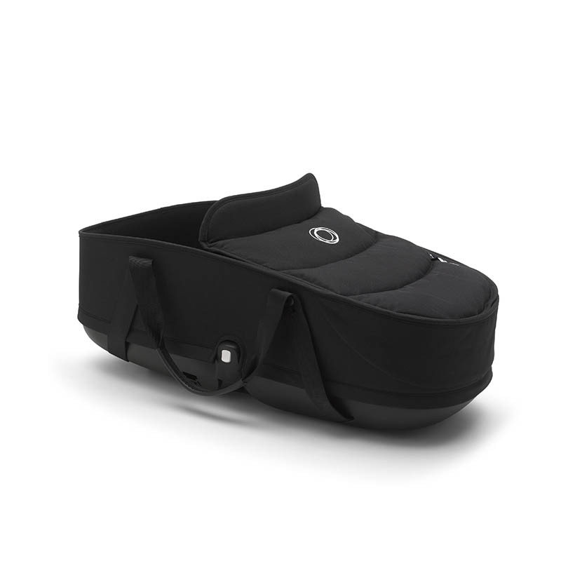 Bugaboo Bee6 con capazo en el color black. Capazo sin capota