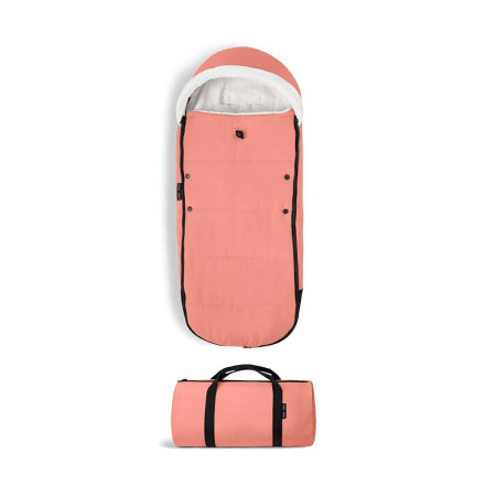 saco de invierno para silla de paseo Yoyo de Stokke con bolsa de transporte en color rosa ginger