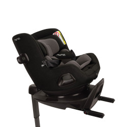 silla de coche pruu de Nuna en color negro caviar 2