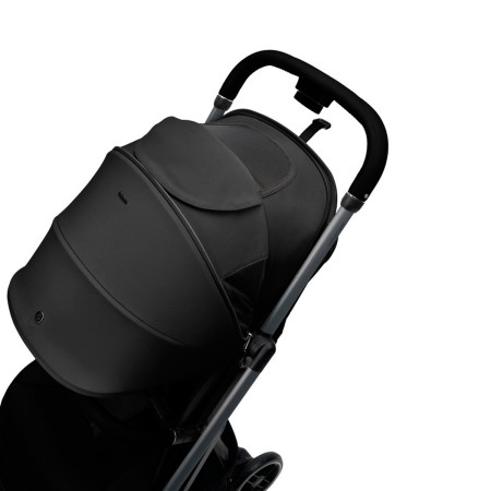 detalle de capota de silla de paseo Oxford Cabin de Maxi-Cosi en negro onyx black