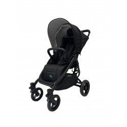 silla de paseo snap 4 de valco baby en color negro black liquorice 2