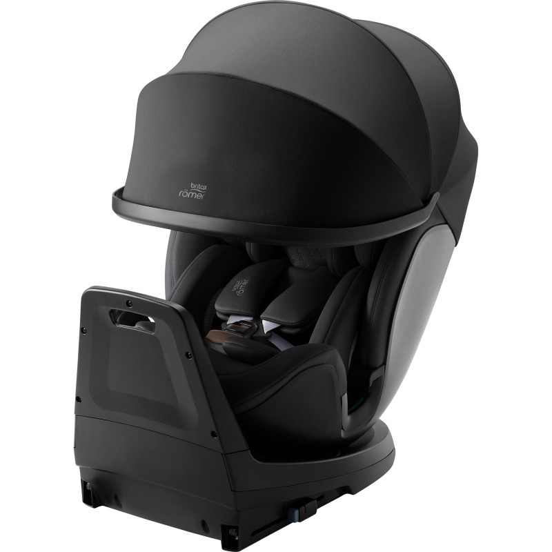 Detalle con la capota extendida y el reductor de recién nacido de SWIVEL-GROW MAX AIRen color Onyx Black